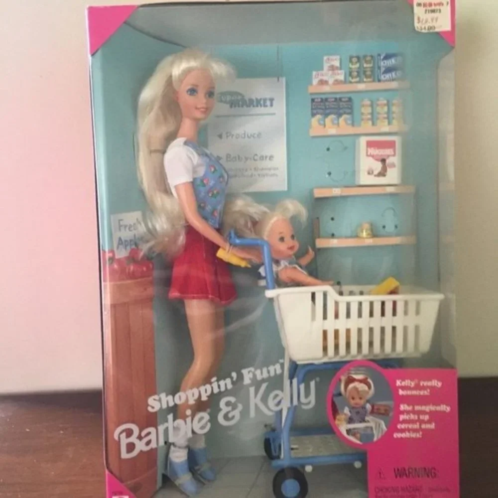 NIB Vintage Shopping Fun Barbie n Kelly Vintage